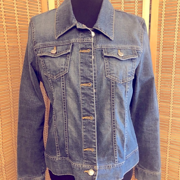 Old Navy Jackets & Coats Old Navy Jeans Jacket Size L Fits Like A
